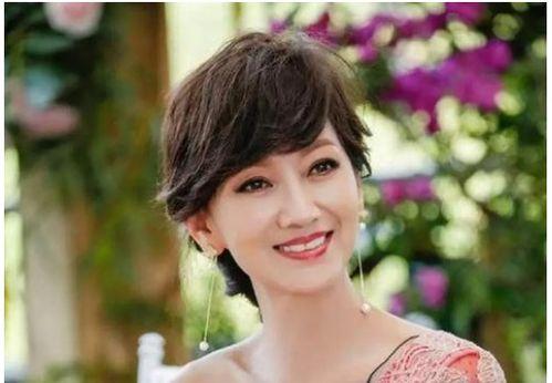 钱忍和生活照,生活照中的艺术与人生